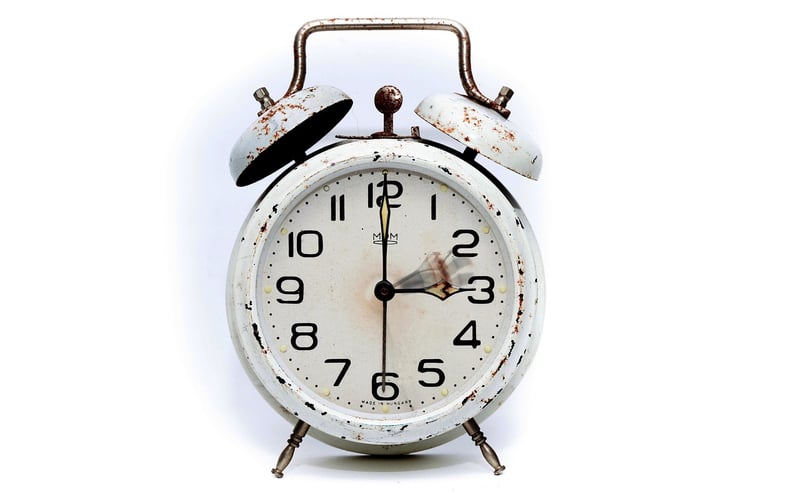 Time-hopping Tours